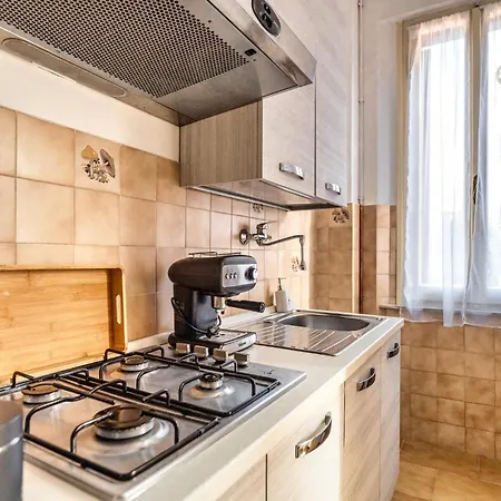 Apartamento Guesthost - Cozy With Balconies Spoleto