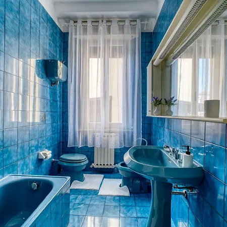 Apartamento Guesthost - Cozy With Balconies Spoleto
